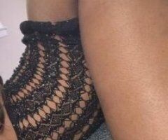 Fayetteville escorts - Simply the best 🍑💦 head goat🐐 available for incalls or out calls