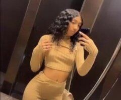 Tight & Wet New Pussy In Town💦💦💦💦 Have Fun & Relax🥰 - Image 5