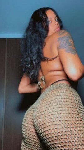 Spicy Latina 🌶 ONLY IN TOWN FOR 2 DAYS ! Cum Play Papi 💦 - 1