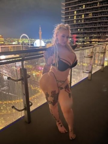 Marilyn Melons Busty Adult Actress in your city!!!! - 1