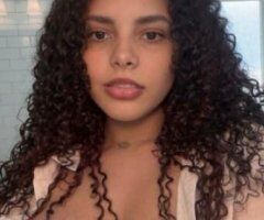 South Jersey escorts - Olyn Intcall ⬇⬇b-b-j💯✅💯young✅💯pretty 🧲gfe🧲69🧲✅nuru🧲table shower 💦🍑full service🔥latina