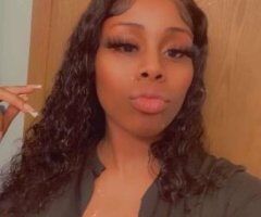 Minneapolis / St. Paul escorts - COME GET ME WET 🥰