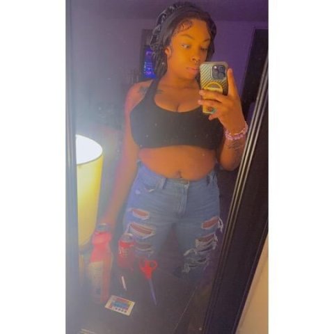INTOWN this afternoon 🩷💋 Busty Redbone mixed - 1