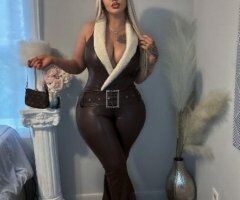 Curvy Blonde Baby - Image 10