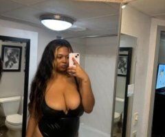 💦💦Cum slide that fat dick in my creamy pussy 💦💦 - Image 4