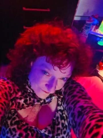 💦💦Squirter.Cougar,Multi Orgasms, Tight Pussy, Deep Throat that Swallows - 1