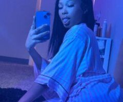 Upscale Ebony Bombshell 🥂🍯Caramel Cream Treat ❣Fetish Friendly - Image 6