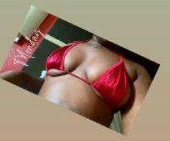 NEW IN TOWN 😌💖💦 😘 - Image 9