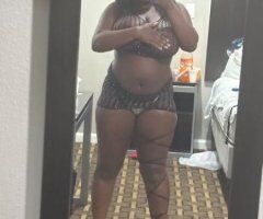 SUPER WETT CHOCOLATE BOMBSHELL 🔥🍫 - Image 2