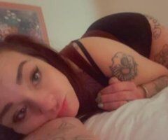 Cincinnati escorts - sit and relax while i gobble🦃 that cock🍆