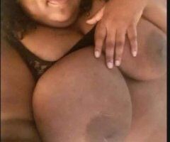 Houston escorts - 🎉🎉65 bj holiday special until 5 pm🎉🎉 I love too deepthroat 🤤good boy nut for big momma🤤🤤😩🍆 Guaranteed to Come Everytime With Me No Rush 💦💦