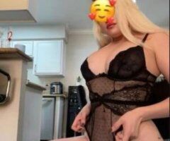 sexy latina - Image 2