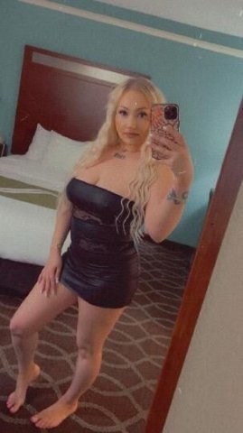 Cum4Carmen 🩷 - 1