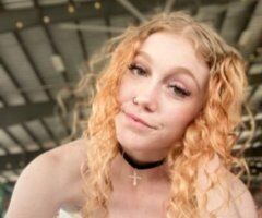 Headline More like how about some HEAD from a lil dime (; - Image 4