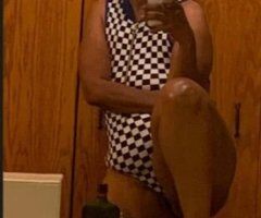 miss Squirt💦💦💦💦💦 - Image 2