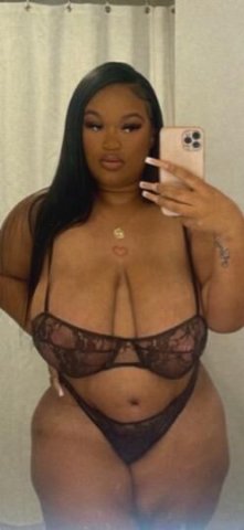 Busty Hot Goddess😜🥵 Ready for you! - 1