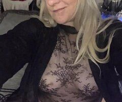 Minneapolis / St. Paul escorts - $80special only until 1am🫦 my apartment witha down to earth sexy female Im your girl, 24/7
