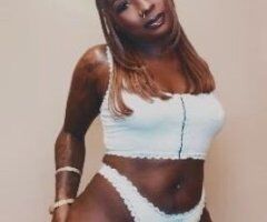 Richmond escorts - LOOKIN FOR M30 or FET