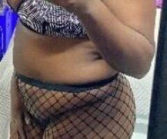 😘😘💦💦wet hot chocolate come get some 💦💦🤑🤑 - Image 4