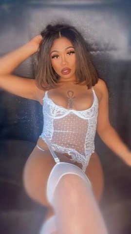 Im in town tonight 🤪 come experience Skyli babe 🫴💋 - 1