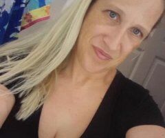 BACK IN KENOSHA FOR A FEW DAYS CUM SEE ME TEXT ME - Image 11