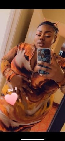 BIG MAMA (HOLIDAY HEAD SPECIALS ) INCALLS - 1