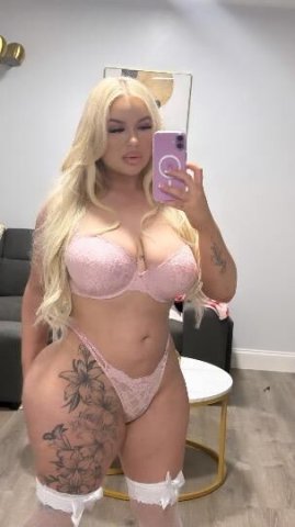 💋❄ Busty Upscale Barbie ❄💋 - 23 - 1