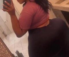 •Look who"s BACK in town •🫣😍🤤 - Image 2