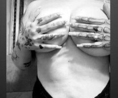 big titties and big butt big in all the right areas ready for some fun 😘 tatted up 🤘 - Image 12