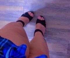 Fort Collins escorts - HOT Oil Massages / HOT Tub FUN 💜 GREELEY 💙 CUM* WARM Up With ME 🥇 PLEASENTLY PLUMP RUMP ✅ MY REVIEWS✅ 💵⭐👑👑⭐LET ME TREAT YOU LIKE ROYALITY⭐👑