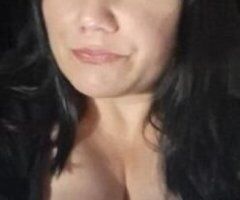 🎄❄🎄IF YOUR ALONE TONIGHT OR TOMORROW CUM OVER AND LET ME UNWRAP YOUR SPECIAL PRESENT JUST FOR ME AND PUT A SMILE ON BOTH OF OUR FACES!!🎄❄❄ - Image 2