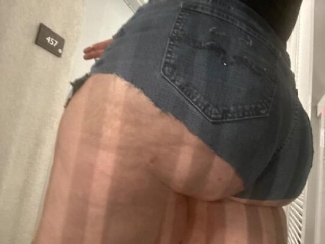 Miss Shiloh Henny - 1