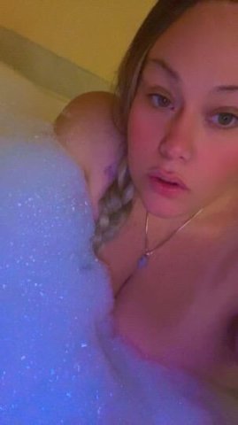 BURRRRRRRRR its Cold Papi ❄ HOT Oil Body2Body RUBS 📍Greeley ❄ Lets Sip Sum Hot Chocolate ☕ And get in the HOT tub 🛁 Lets Party 🏆 Best Brainz in town - 1
