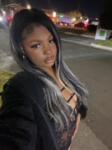 BIG Lip💋AAIA BIG Titty🍒 MAMA TO MAKE YOUR WISHES COME TRUE 😘HAPPY HOLIDAYS BABY I GOT DEALS 🍫 BIG TITTY AAIA DADDY - 1