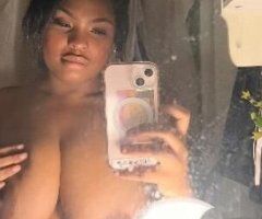 BIG Lip💋AAIA BIG Titty🍒 MAMA TO MAKE YOUR WISHES COME TRUE 😘HAPPY HOLIDAYS BABY I GOT DEALS 🍫 BIG TITTY AAIA DADDY - Image 10