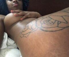 👅😉PERFECT ASS😉 Let's Play 💕💦 - Image 4