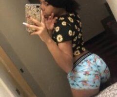 👅😉PERFECT ASS😉 Let's Play 💕💦 - Image 5