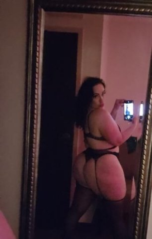 Your Favorite MILF is back! 36DDD CURVY BUSTY - 1