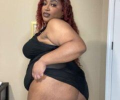 Clarksville escorts - Curvy Ebony BBW Available for Outcalls Now!