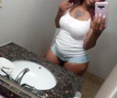 Morning Fellas I woke up Horny 🐈 Ready to Squirt on a Big 1 - Image 3