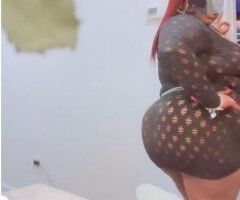 Juicy 😋 fat 😺💦 - Image 4