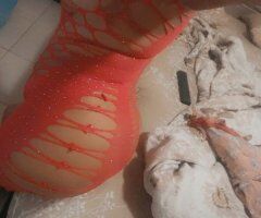 Sensual Bodyrub and Manscaping - 34 - Image 2