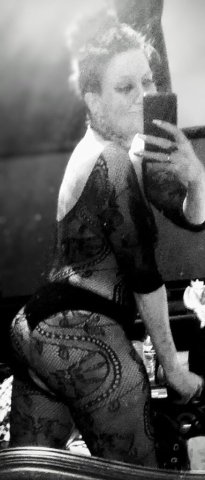 I'm a loving friend and Sexyness you definitely want to know! - 33 - 1