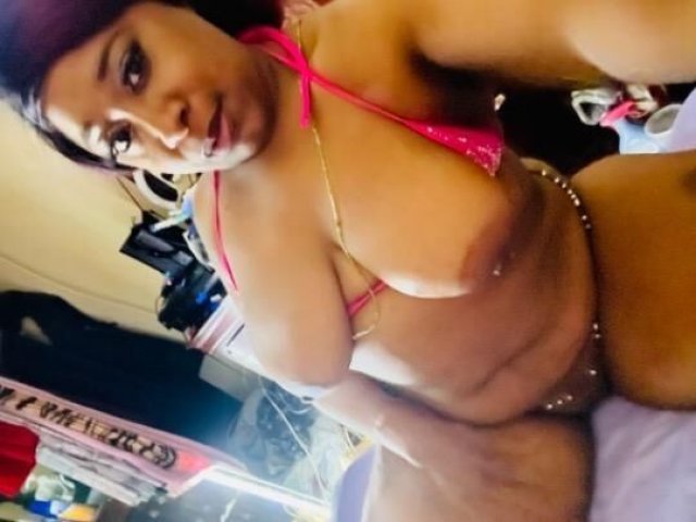 Hello Lovers Your favorite BBW Available In Town 🤙🏽 Facetime fun⭐Sexting⭐Videos 💦 2girl special 💦 sexting,dick rating, incall and outcall also carcall 🎀 $40 Deposit Required ✅ - 33 - 1