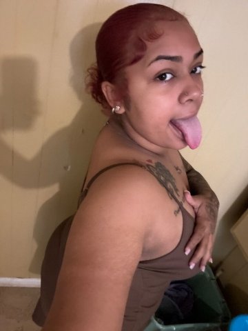 They call her Sexy Red - 19 - 1