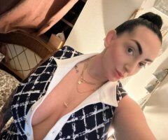 It's my birthday! Doing house calls ❤ - Image 1