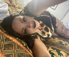 COME EXPLORE ME WHILE I FIND ALL YOUR HIDDEN PLEASURES - Image 8