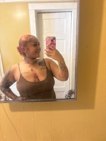 They call her Sexy Red - 19 - 1