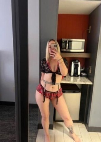 🤪Come Get Squirted and Creamed On💦😅Freaky SnowBunny🐰😍 - 1