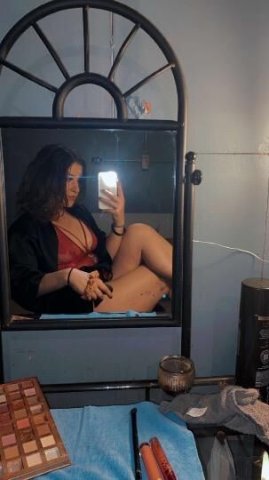🫦Super Talented Bombshell💦Visiting For A Limted Time Only❤ - 1